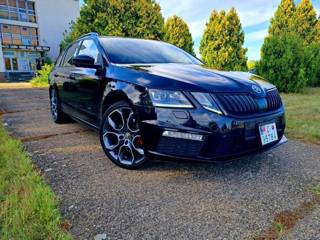 Škoda Octavia Combi 2.0 TDI RS