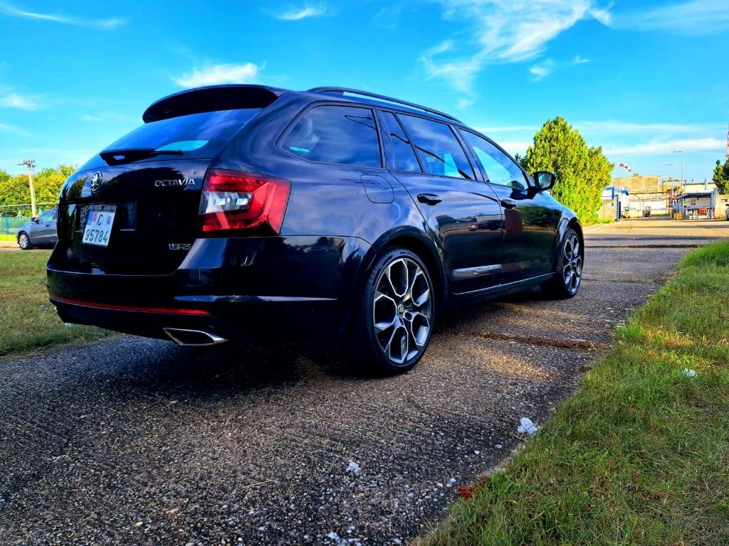 Škoda Octavia Combi 2.0 TDI RS