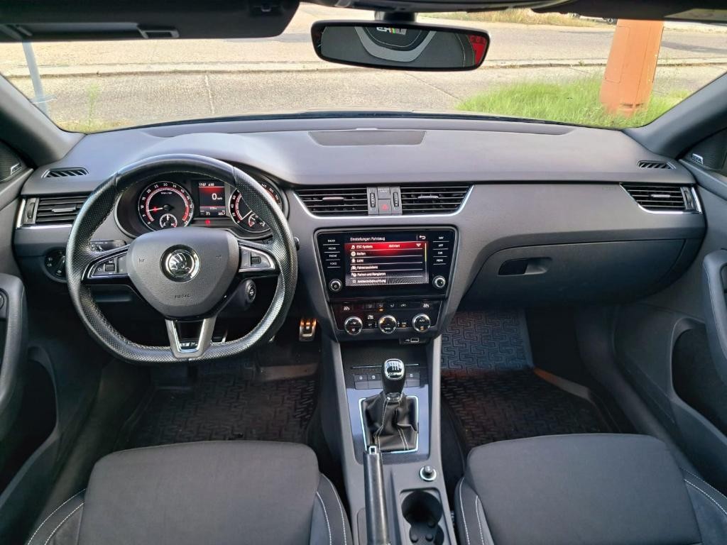 Škoda Octavia Combi 2.0 TDI RS