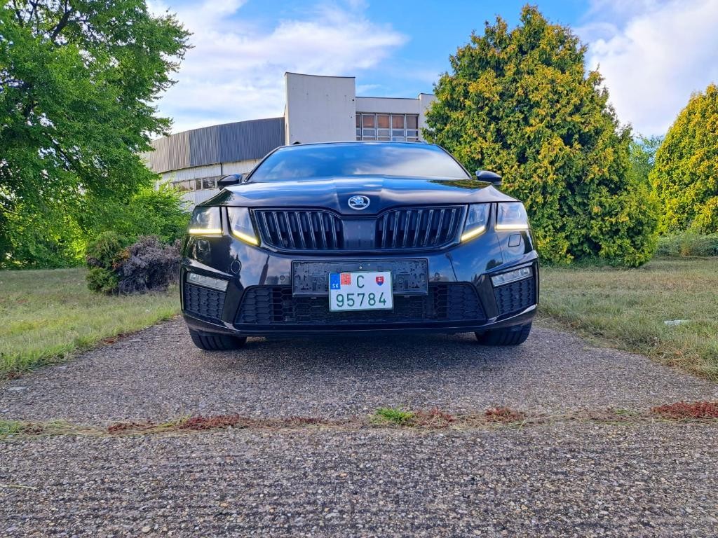 Škoda Octavia Combi 2.0 TDI RS