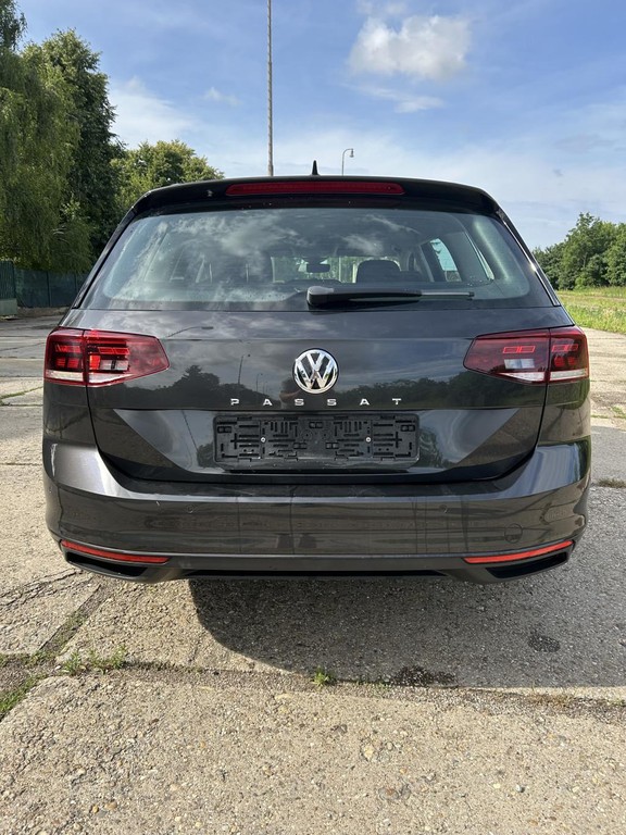 Volkswagen Passat Variant 2.0 TDI EVO Business DSG
