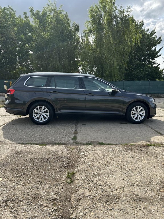 Volkswagen Passat Variant 2.0 TDI EVO Business DSG