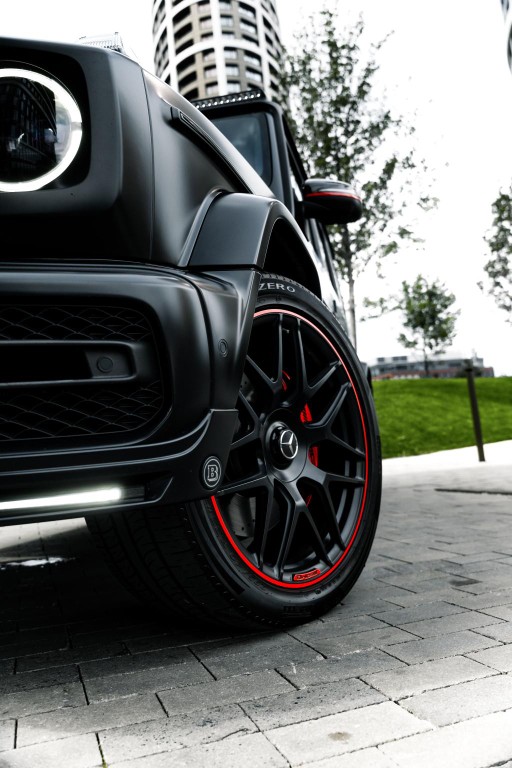 Mercedes G trieda MERCEDES G63 AMG 700 BRABUS 515kW (700PS)