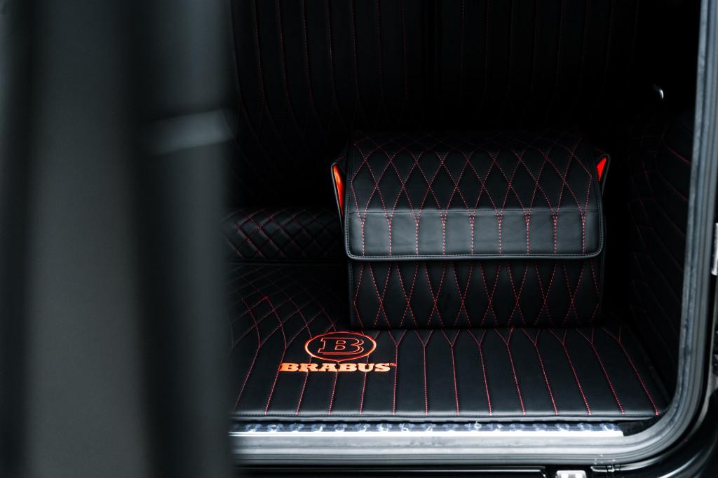 Mercedes G trieda MERCEDES G63 AMG 700 BRABUS 515kW (700PS)