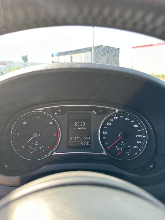 Audi A1 1.6 TDI Ambition S-tronic