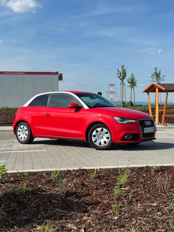 Audi A1 1.6 TDI Ambition S-tronic