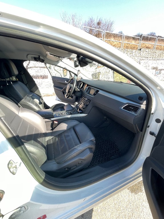 Peugeot 508 2.2 HDi FAP BVA6 GT