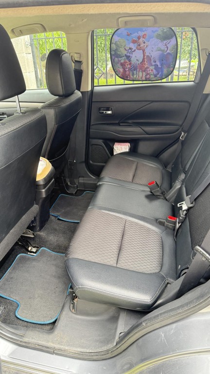Mitsubishi Outlander 2.2 DI-D Instyle A/T