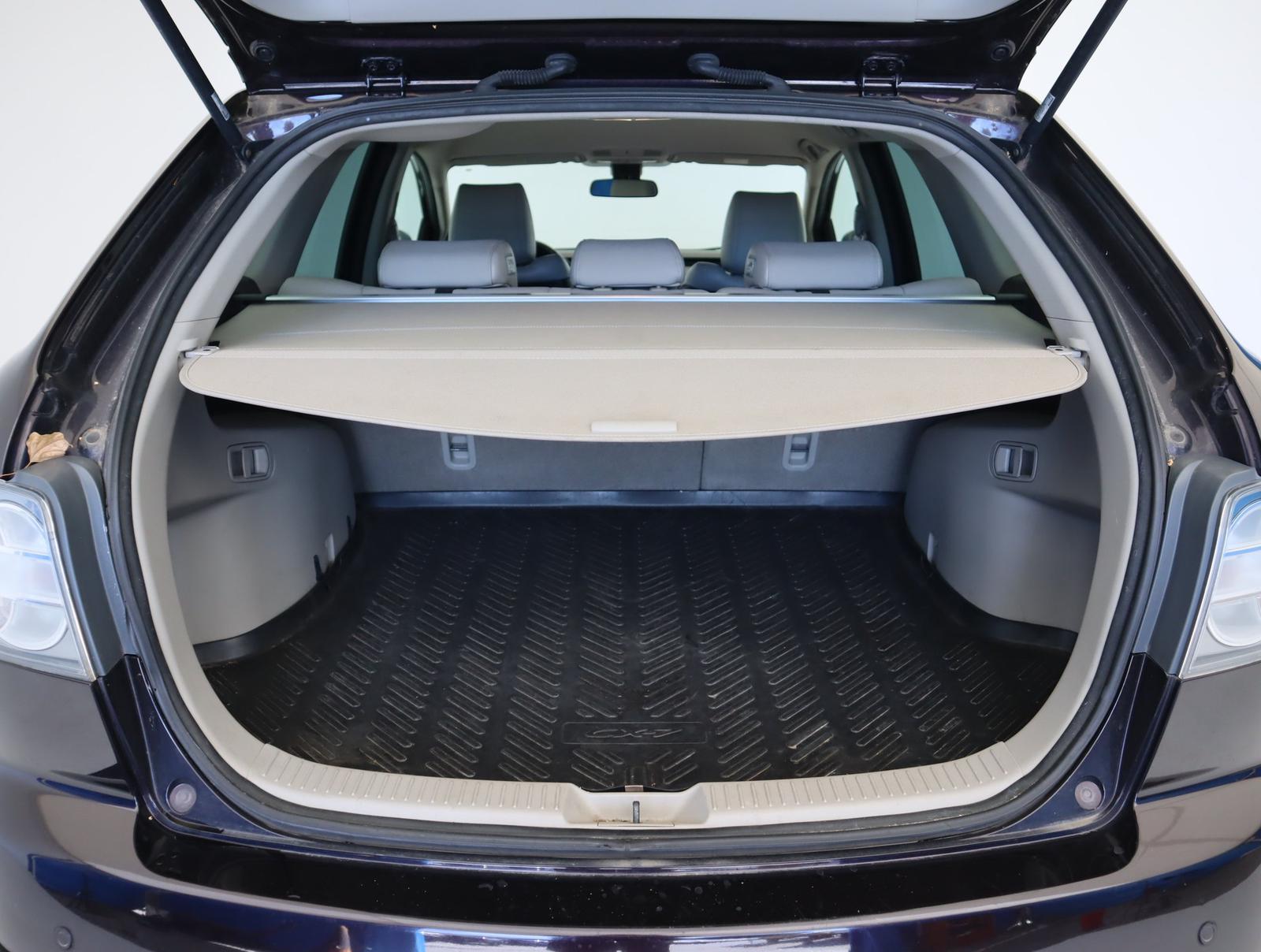 Mazda CX-7 2.3 DISI Turbo 4X4, SR,2.maj, Koža, Xenóny