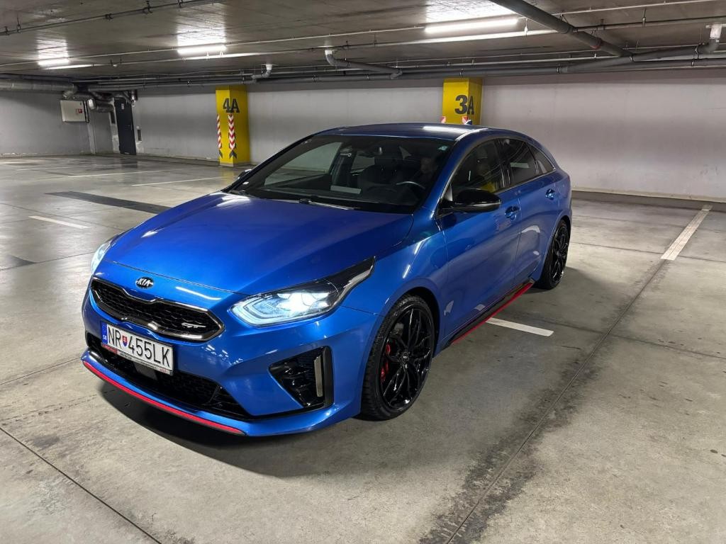 KIA Cee’d 1.6 T-GDi GT A/T