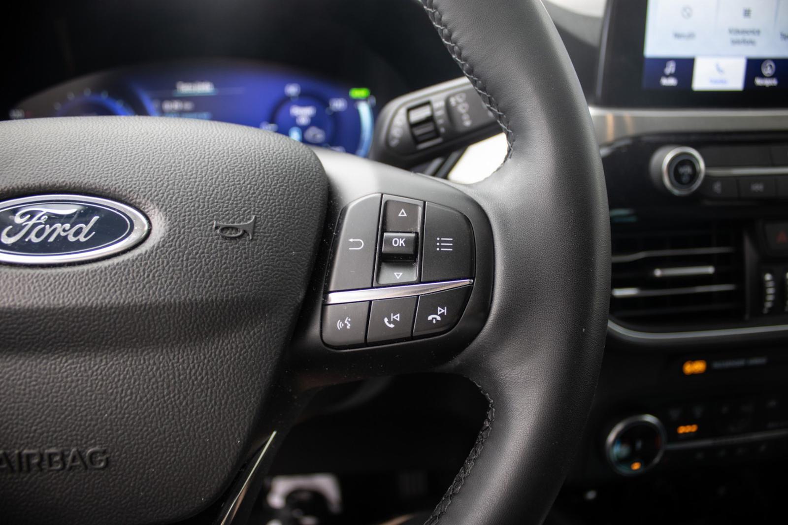 Ford Kuga Hybrid 4x4
