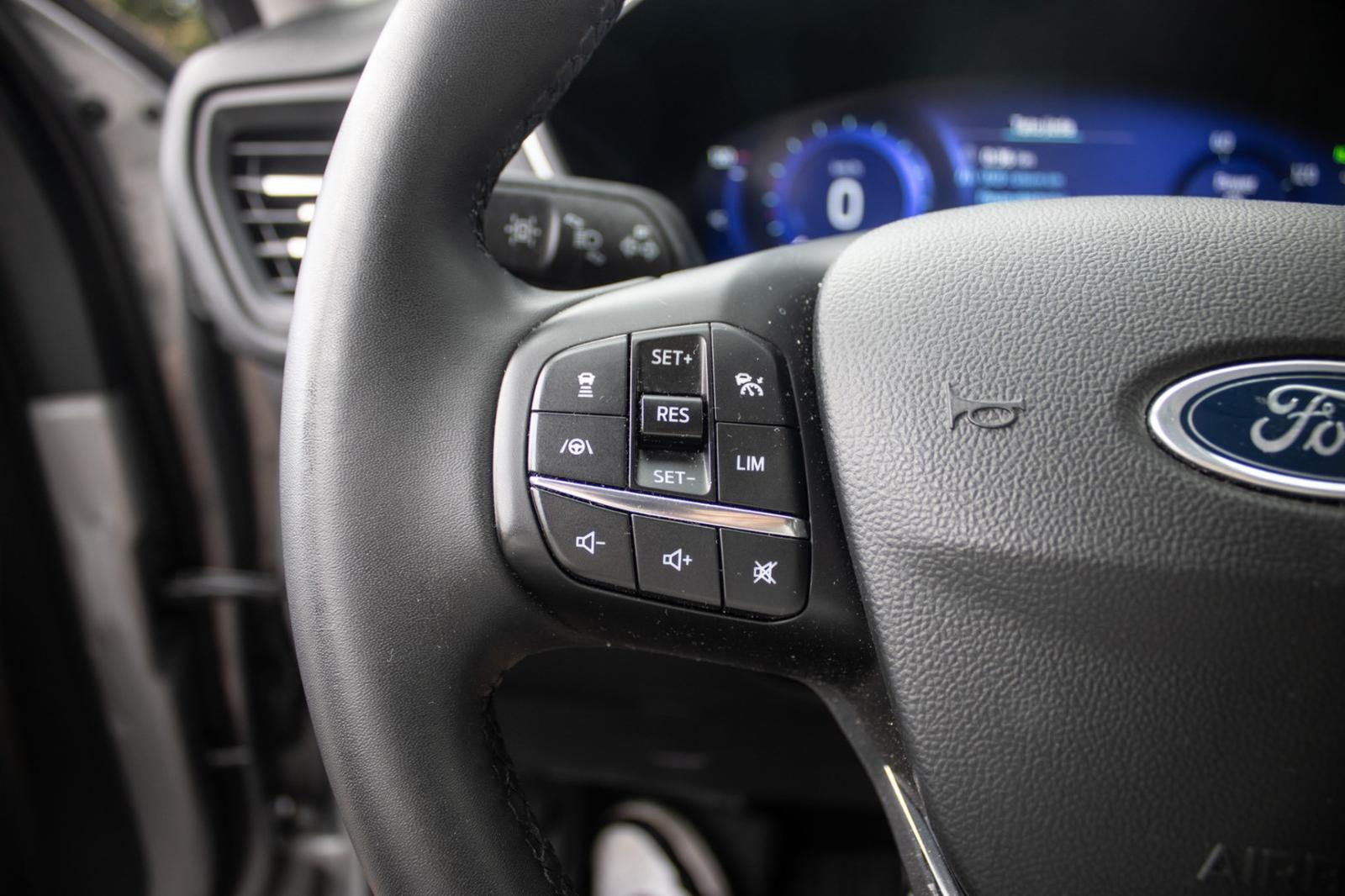 Ford Kuga Hybrid 4x4