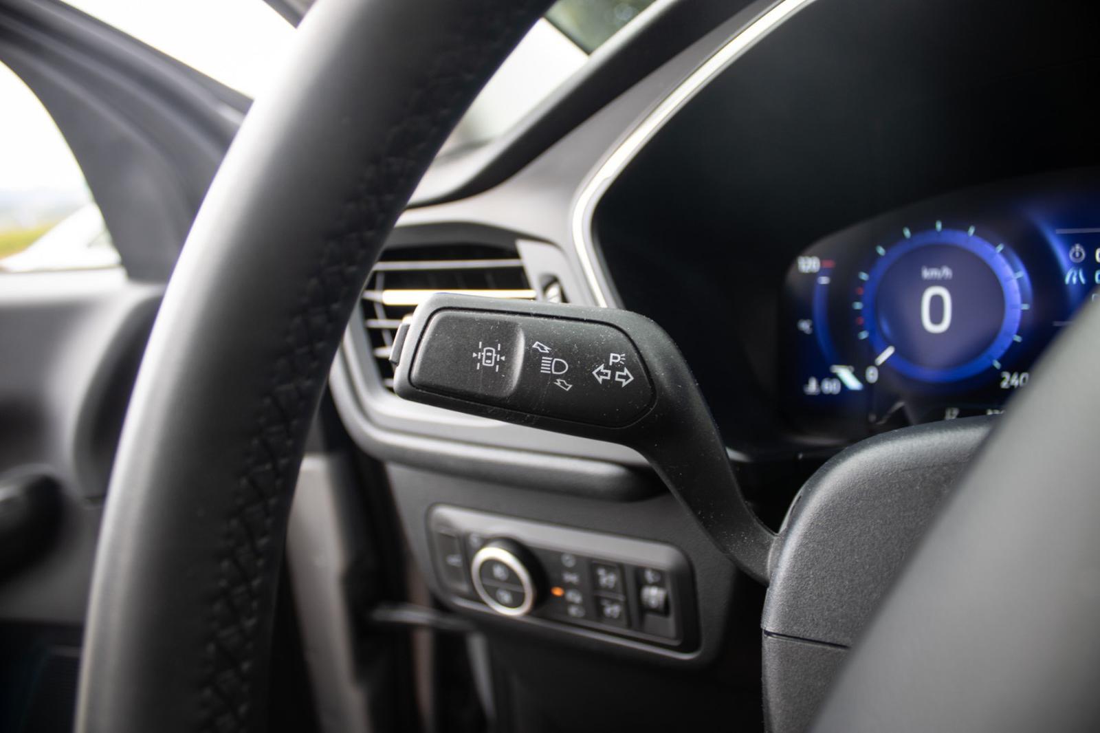 Ford Kuga Hybrid 4x4