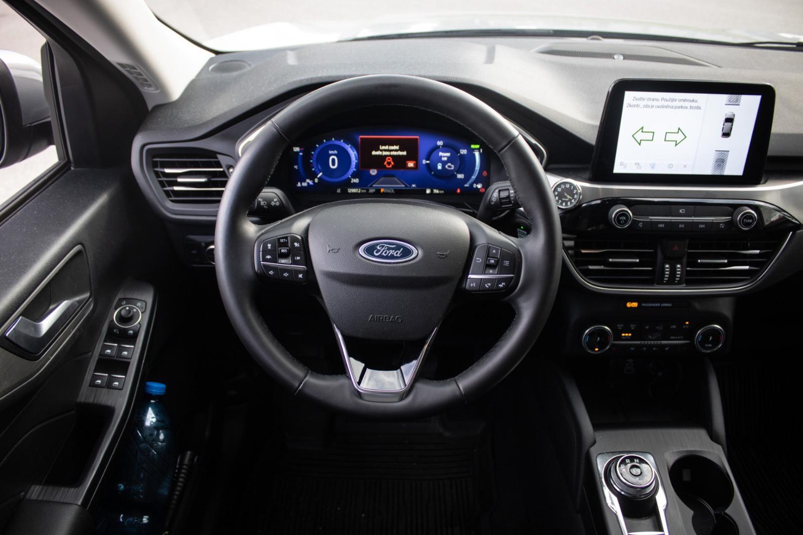 Ford Kuga Hybrid 4x4