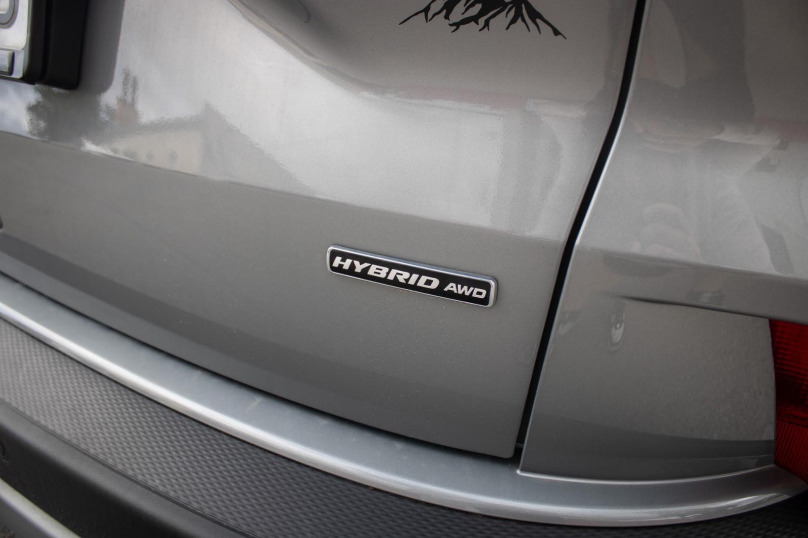 Ford Kuga Hybrid 4x4