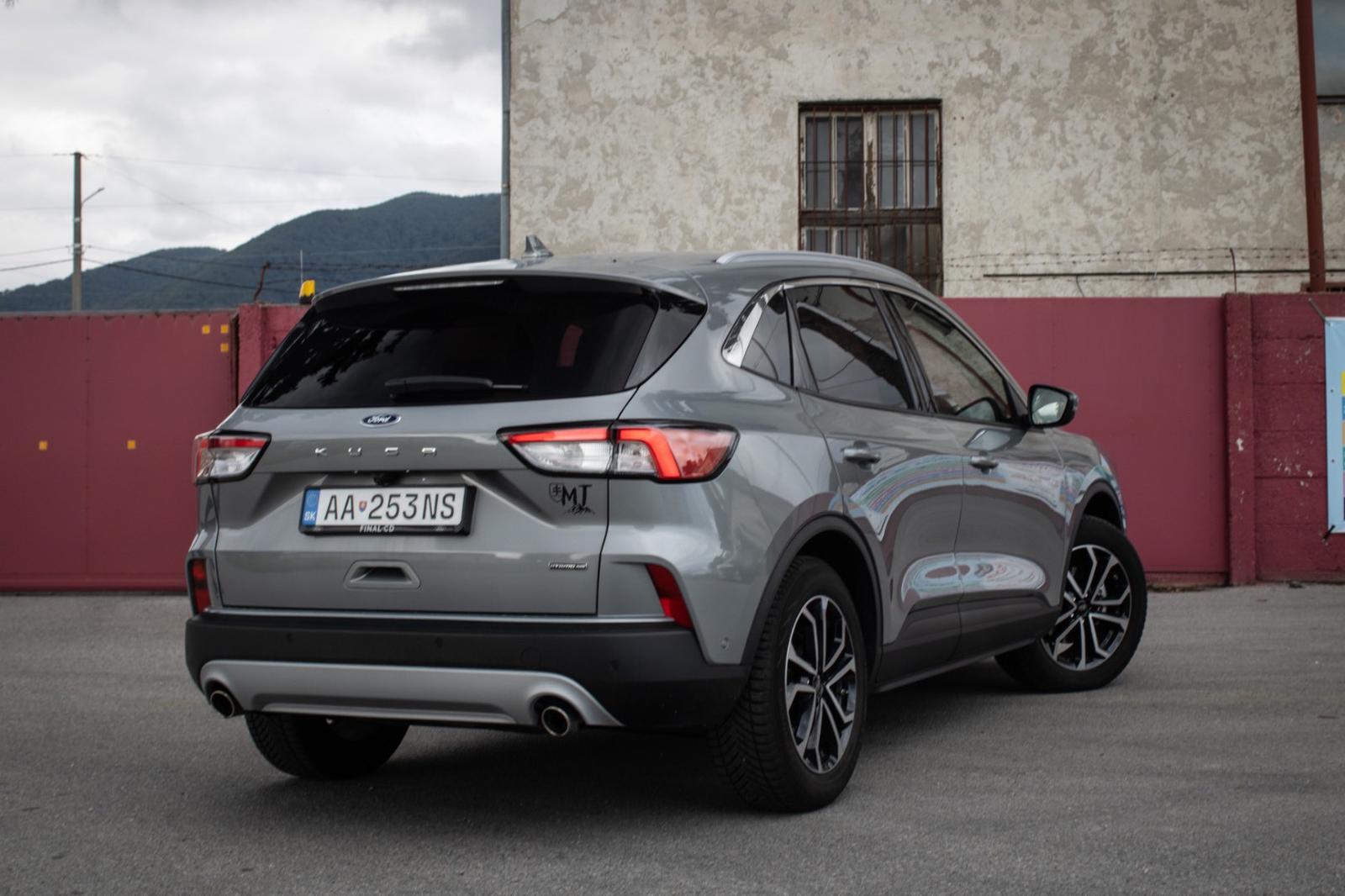Ford Kuga Hybrid 4x4
