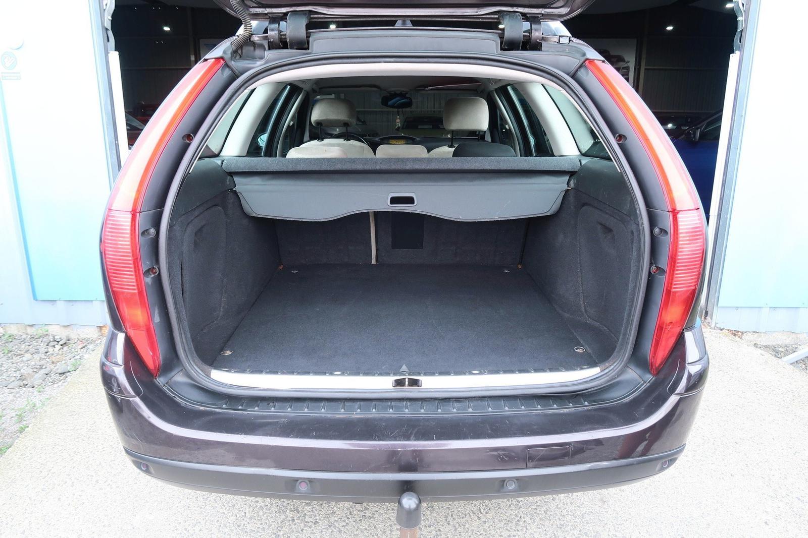 Citroen C5 1.6 HDi  Plus, po STK, Klíma, El.okna