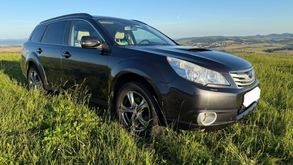 Subaru Legacy Outback 2.0 diesel 110kW, 2010