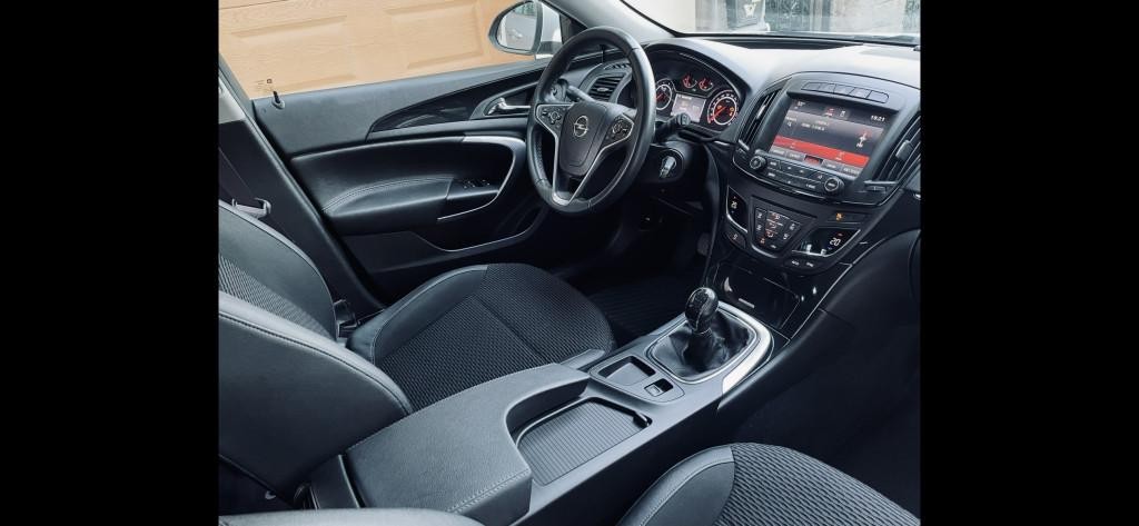 Opel Insignia ST 2.0 CDTI 130k