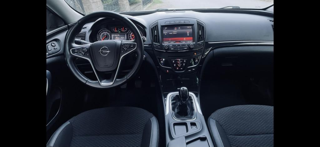 Opel Insignia ST 2.0 CDTI 130k