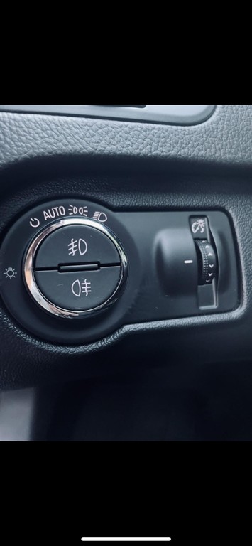 Opel Insignia ST 2.0 CDTI 130k
