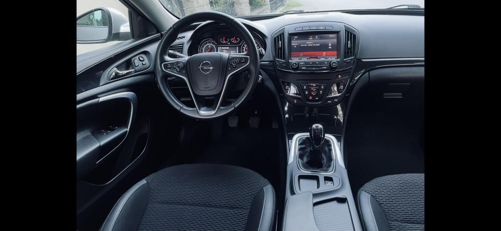 Opel Insignia ST 2.0 CDTI 130k