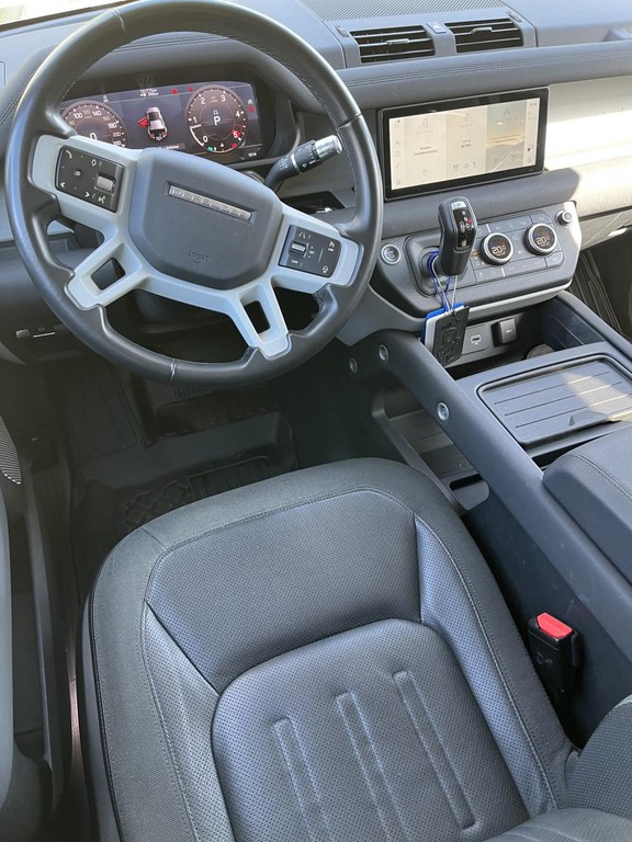 Land Rover Defender SUV 177kw Automat