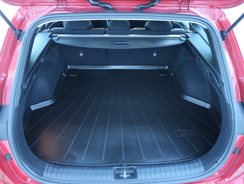 Kia Ceed Comfort 1.6 CRDi automat, nízke km