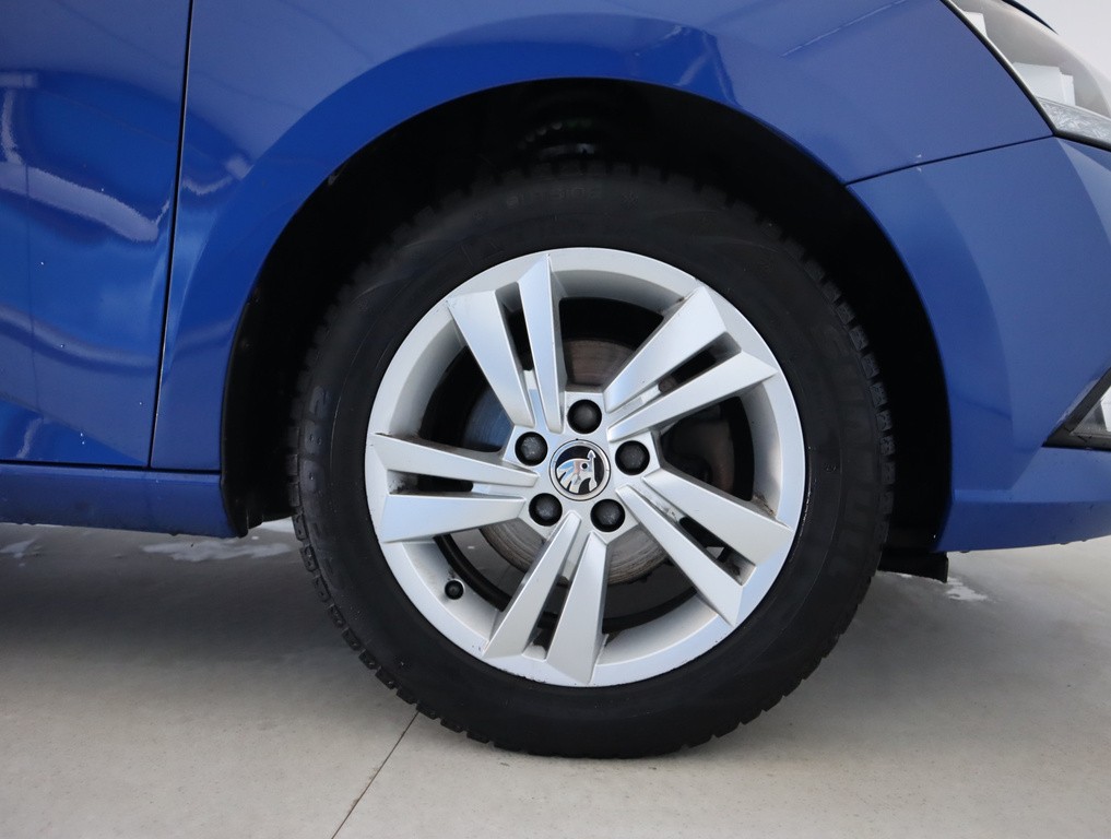 Skoda Fabia 1.0 TSI Serv.kniha, Park. senzory