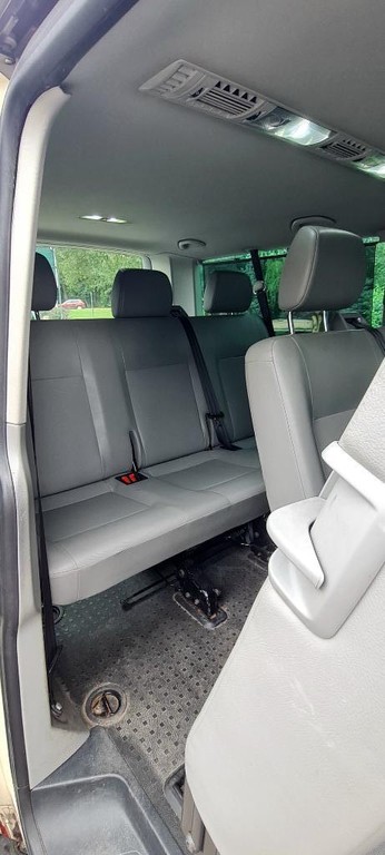 Volkswagen T5 Caravelle 2.0 TDI KR Comfortline long version