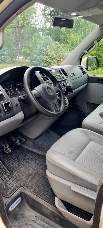 Volkswagen T5 Caravelle 2.0 TDI KR Comfortline long version