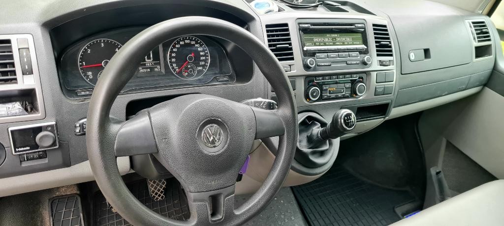 Volkswagen T5 Caravelle 2.0 TDI KR Comfortline long version