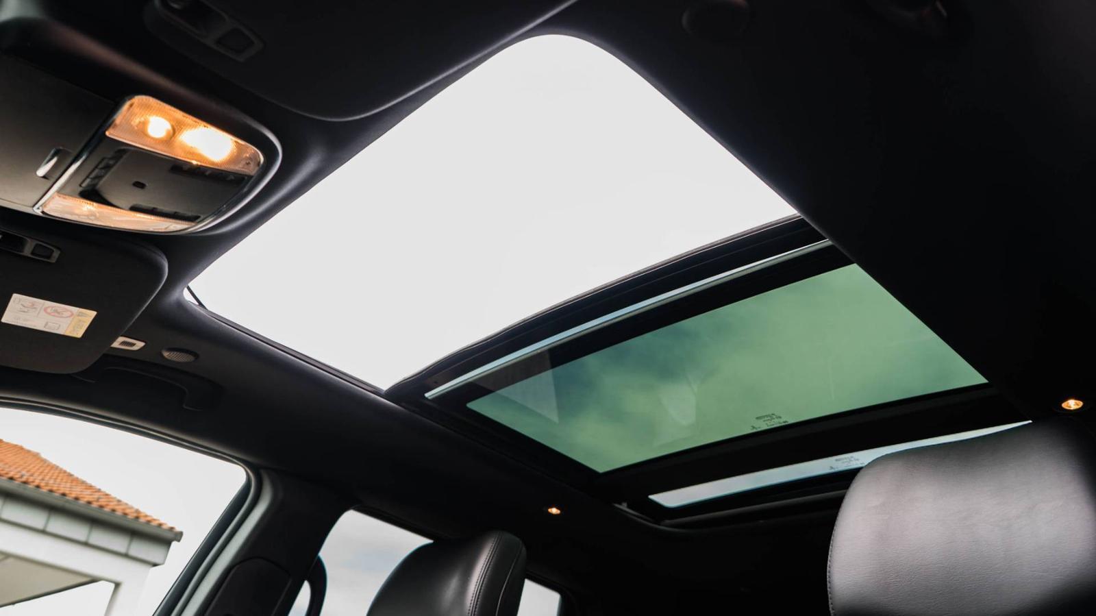 Jeep Grand Cherokee 3.0L V6 CRD S-Model A/T