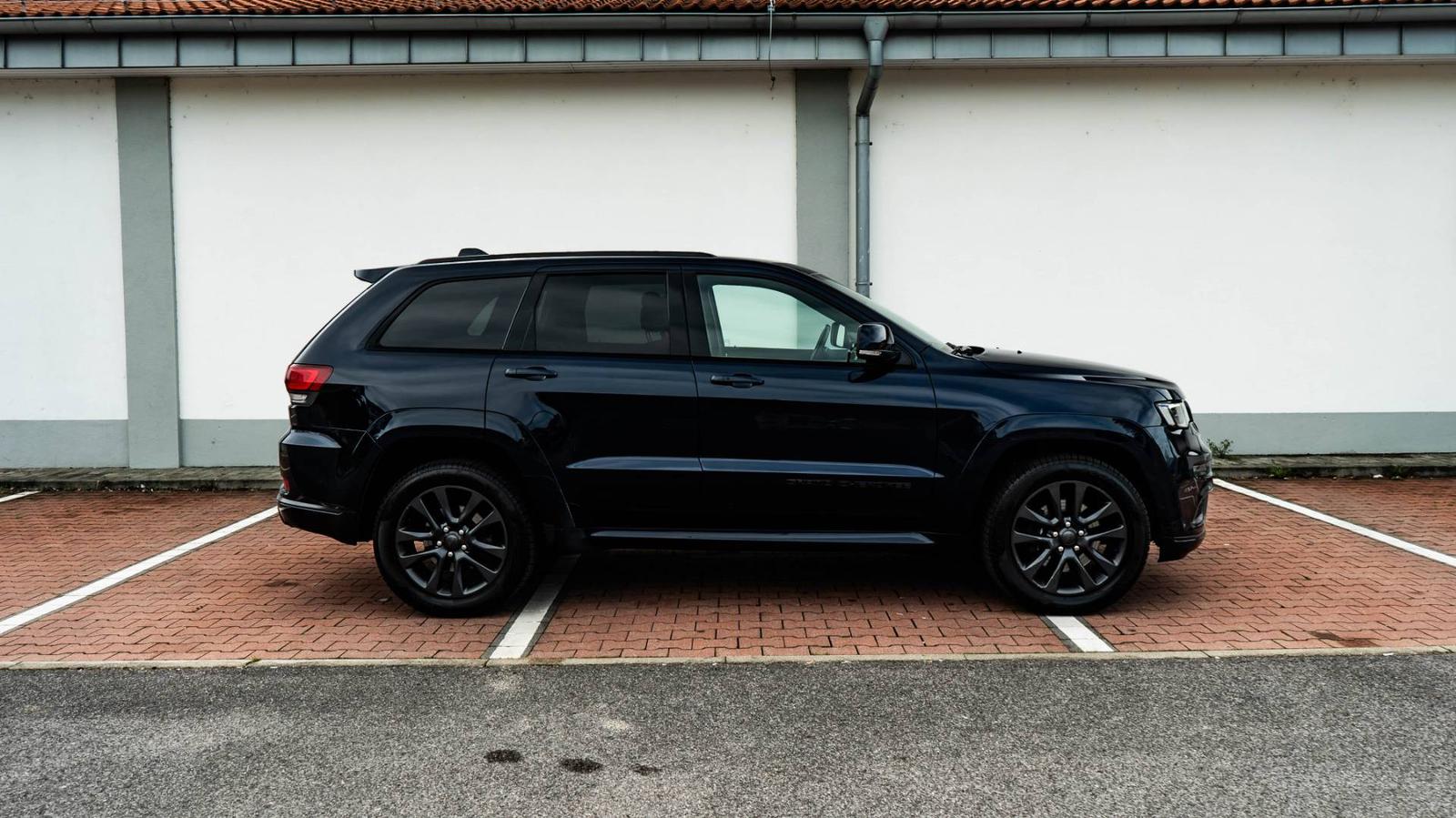 Jeep Grand Cherokee 3.0L V6 CRD S-Model A/T