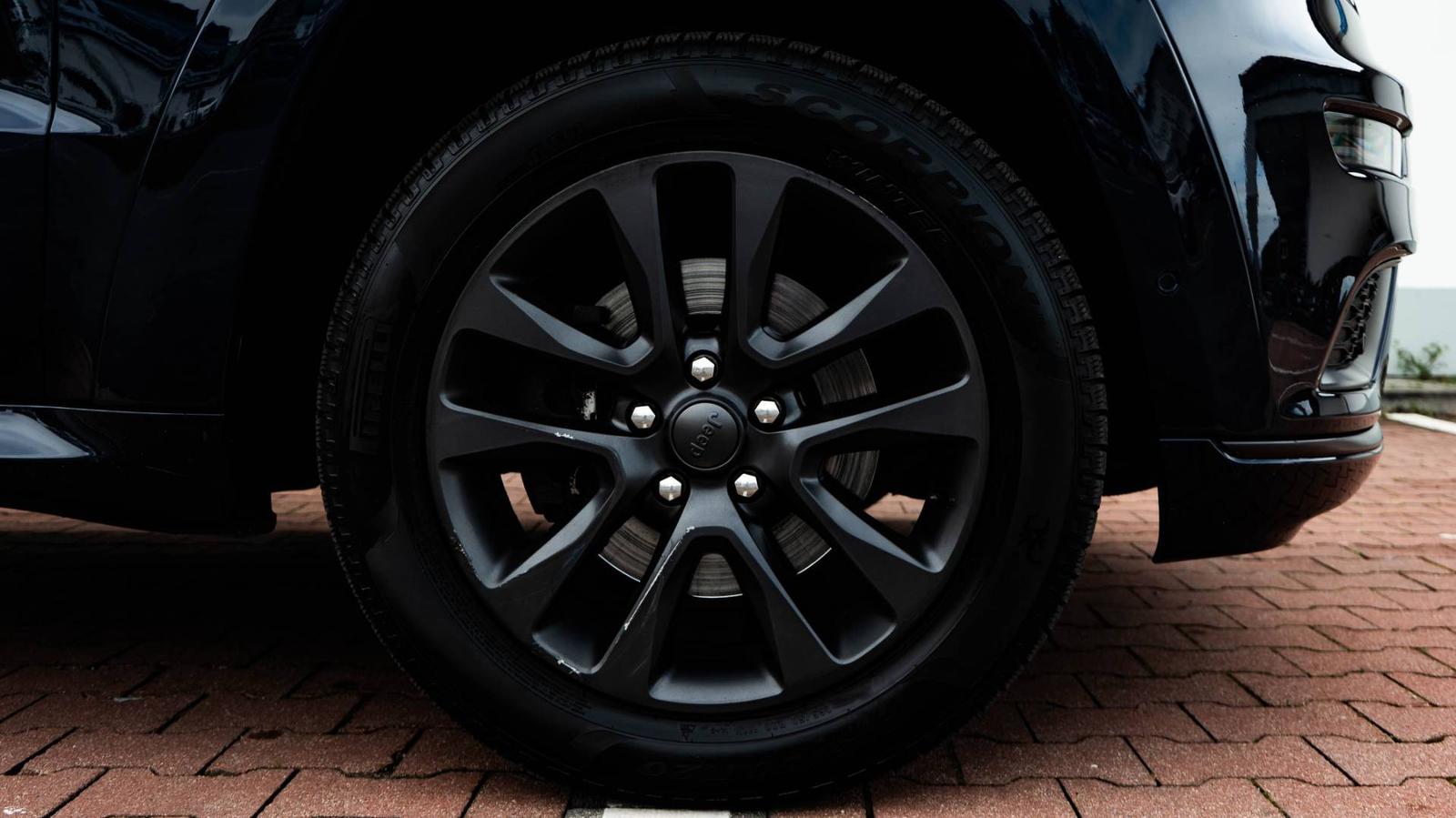 Jeep Grand Cherokee 3.0L V6 CRD S-Model A/T