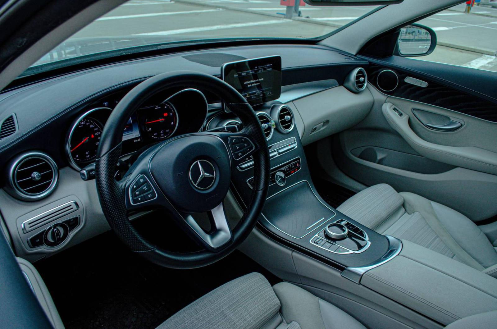 Mercedes-Benz C trieda Kombi 220 d A/T