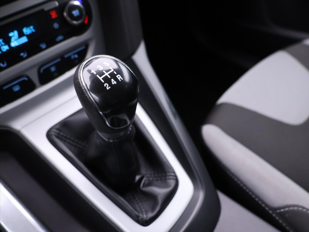 Ford Focus Combi 1.6 i Champion Edition