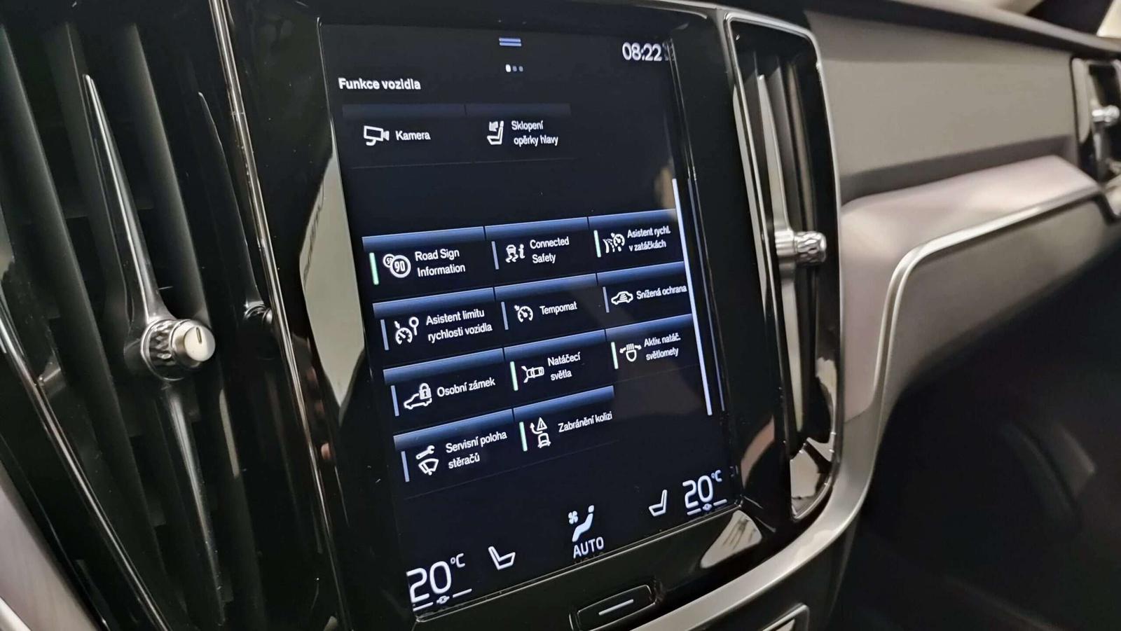 Volvo V60 B3(P) 163PS AT8 Momentum Pro