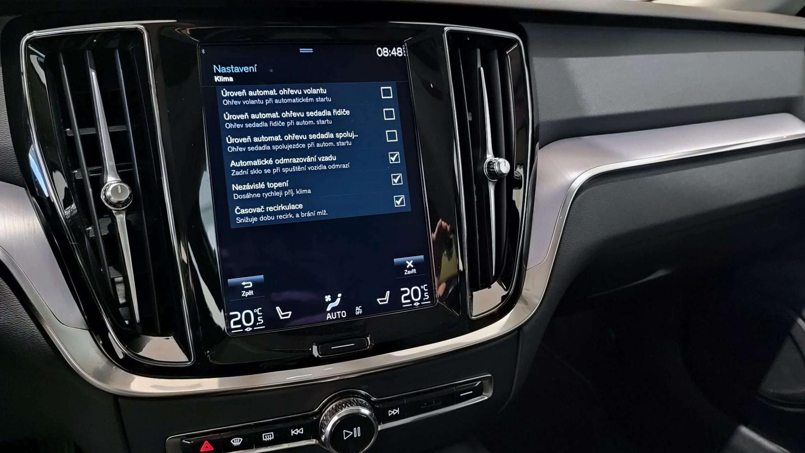 Volvo V60 B3(P) 163PS AT8 Momentum Pro