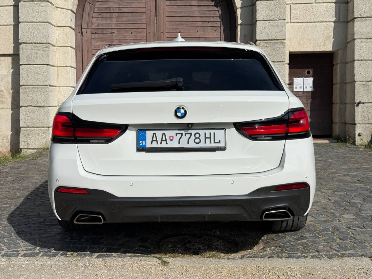 BMW Rad 5 Touring 530d xDrive M+Sport, 210kW,A8,Hybrid-Diesel Zaruke.Mod.2021