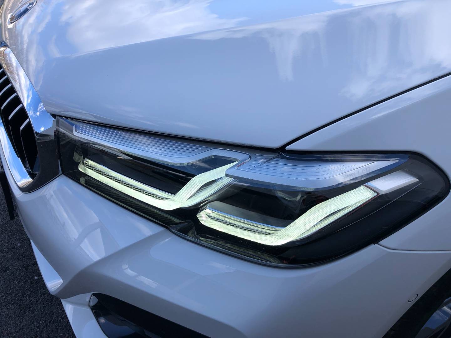 BMW Rad 5 Touring 530d xDrive M+Sport, 210kW,A8,Hybrid-Diesel Zaruke.Mod.2021