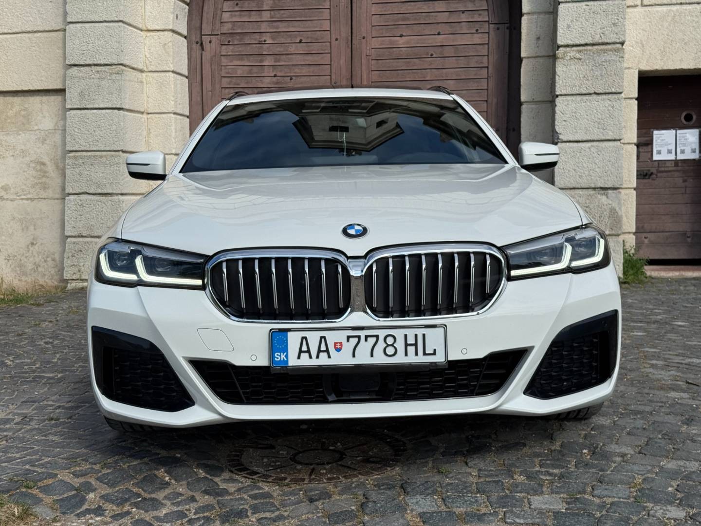 BMW Rad 5 Touring 530d xDrive M+Sport, 210kW,A8,Hybrid-Diesel Zaruke.Mod.2021