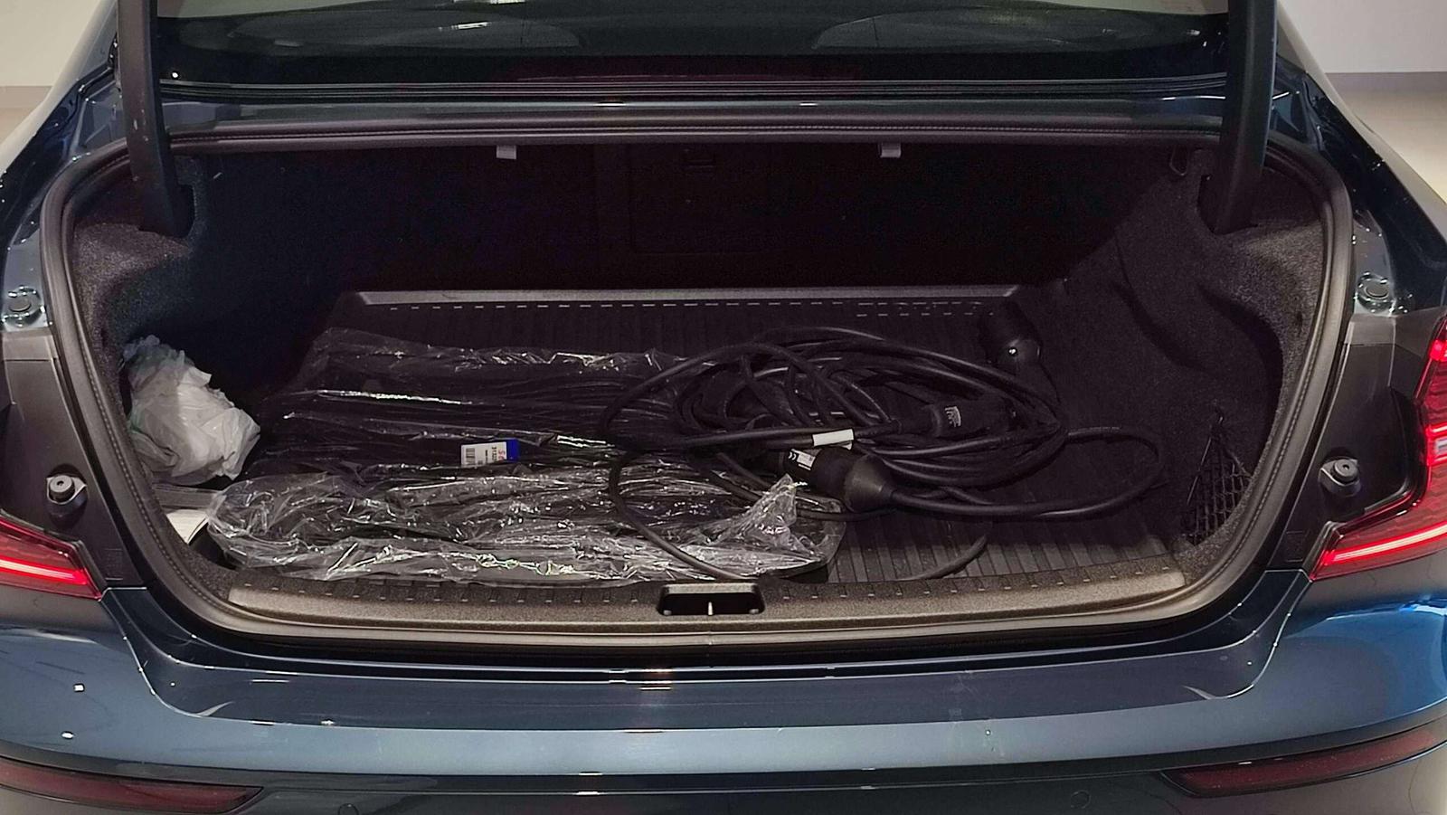 Volvo S60 T6 Recharge 398PS AT8 AWD Plus Dark