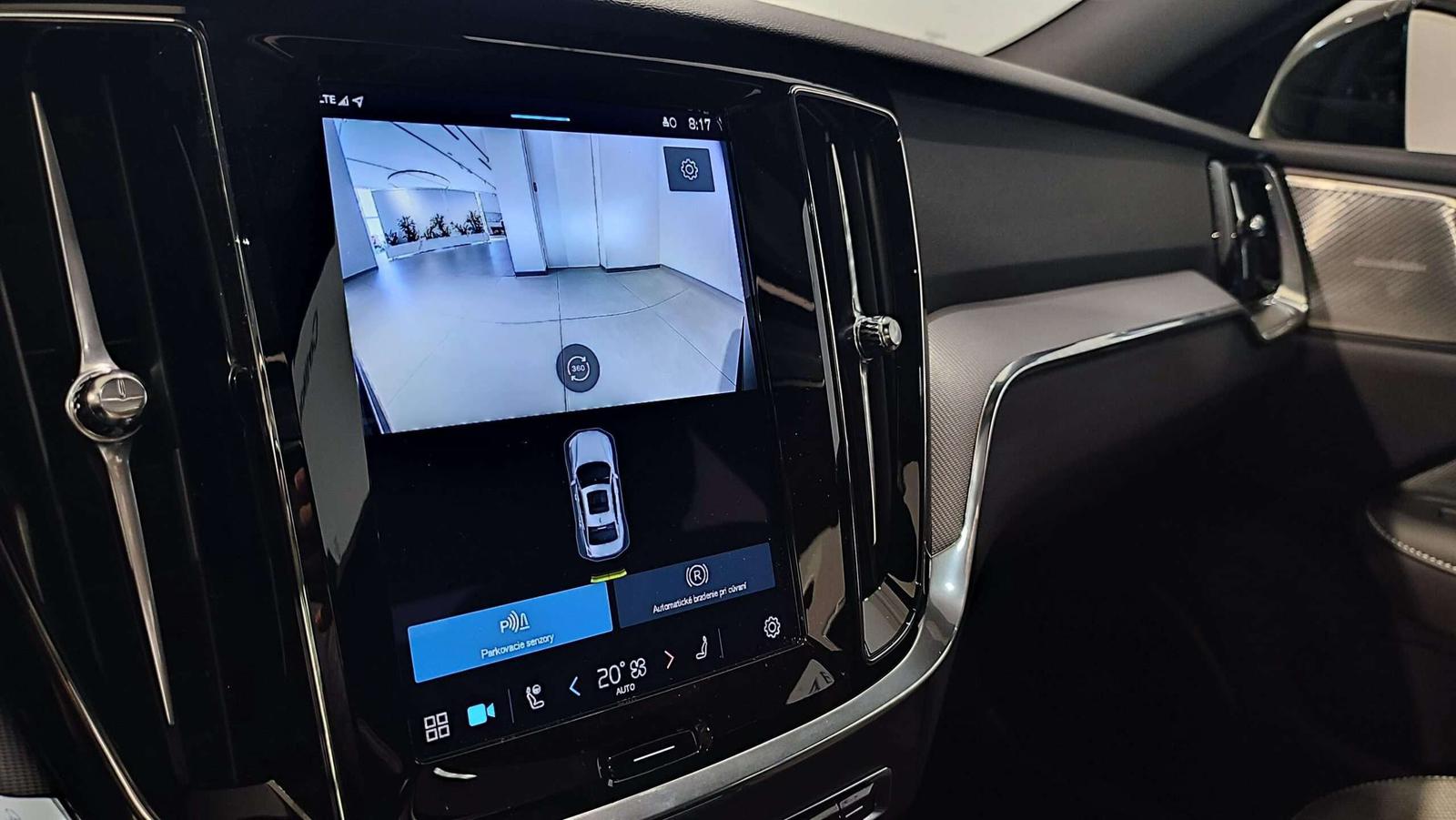 Volvo S60 T6 Recharge 398PS AT8 AWD Plus Dark