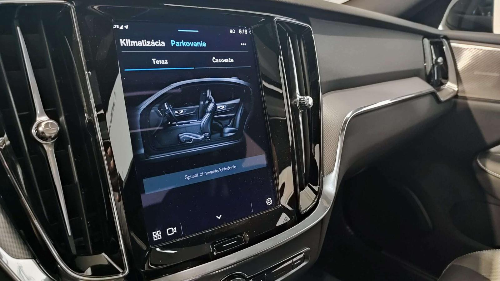 Volvo S60 T6 Recharge 398PS AT8 AWD Plus Dark