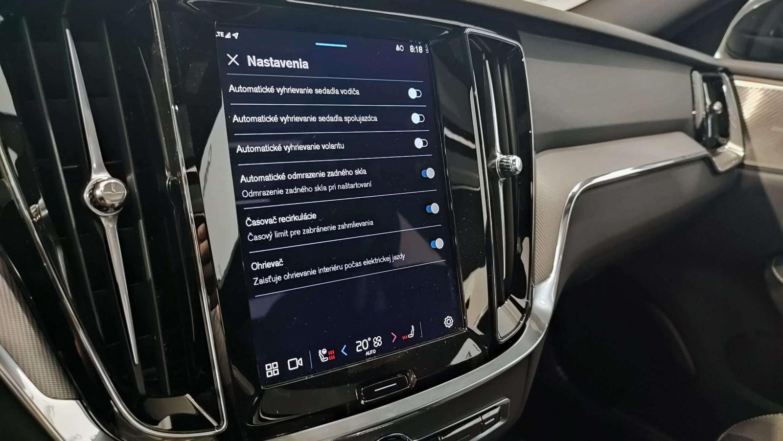 Volvo S60 T6 Recharge 398PS AT8 AWD Plus Dark