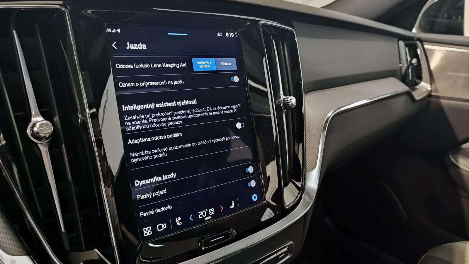 Volvo S60 T6 Recharge 398PS AT8 AWD Plus Dark