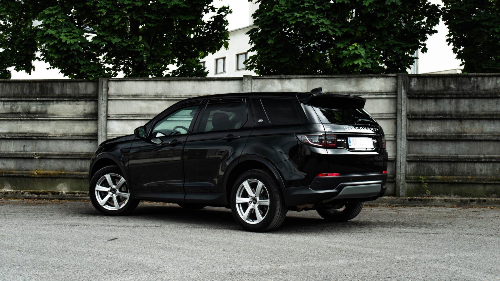 Land Rover Discovery Sport 2.0D D150 S 5+2 AWD A/T