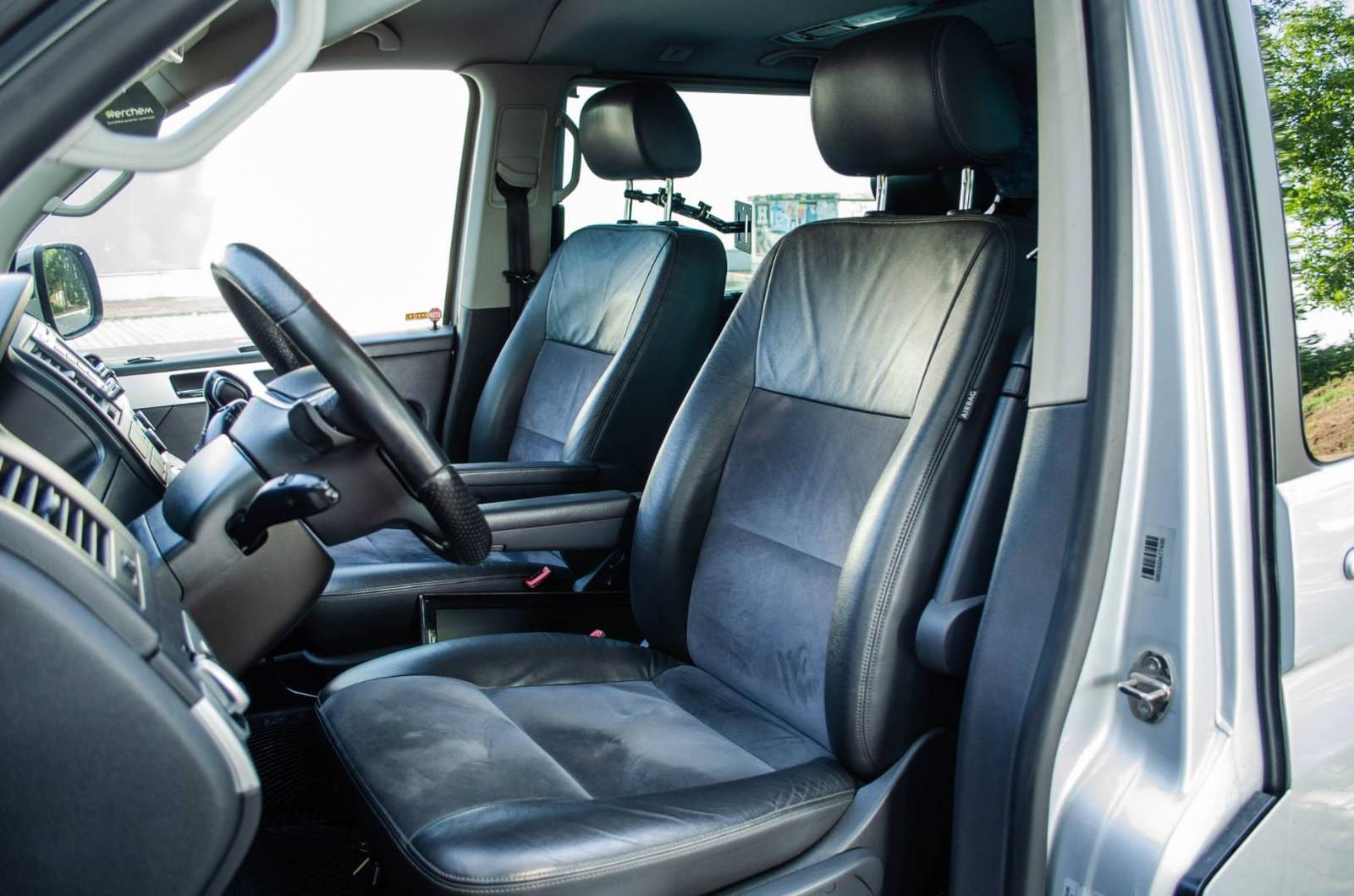 Volkswagen T5 Multivan 2.0 TDi DSG