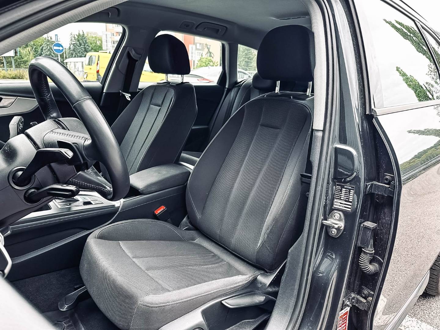 Audi A4 Avant 35 2.0 TDI Advanced S tronic